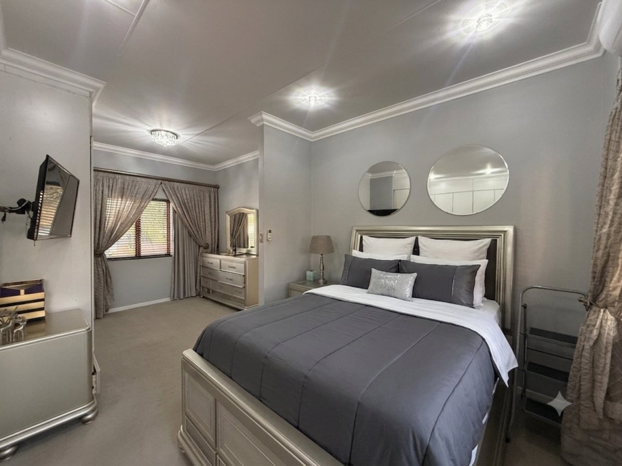 4 Bedroom Property for Sale in Melodie North West